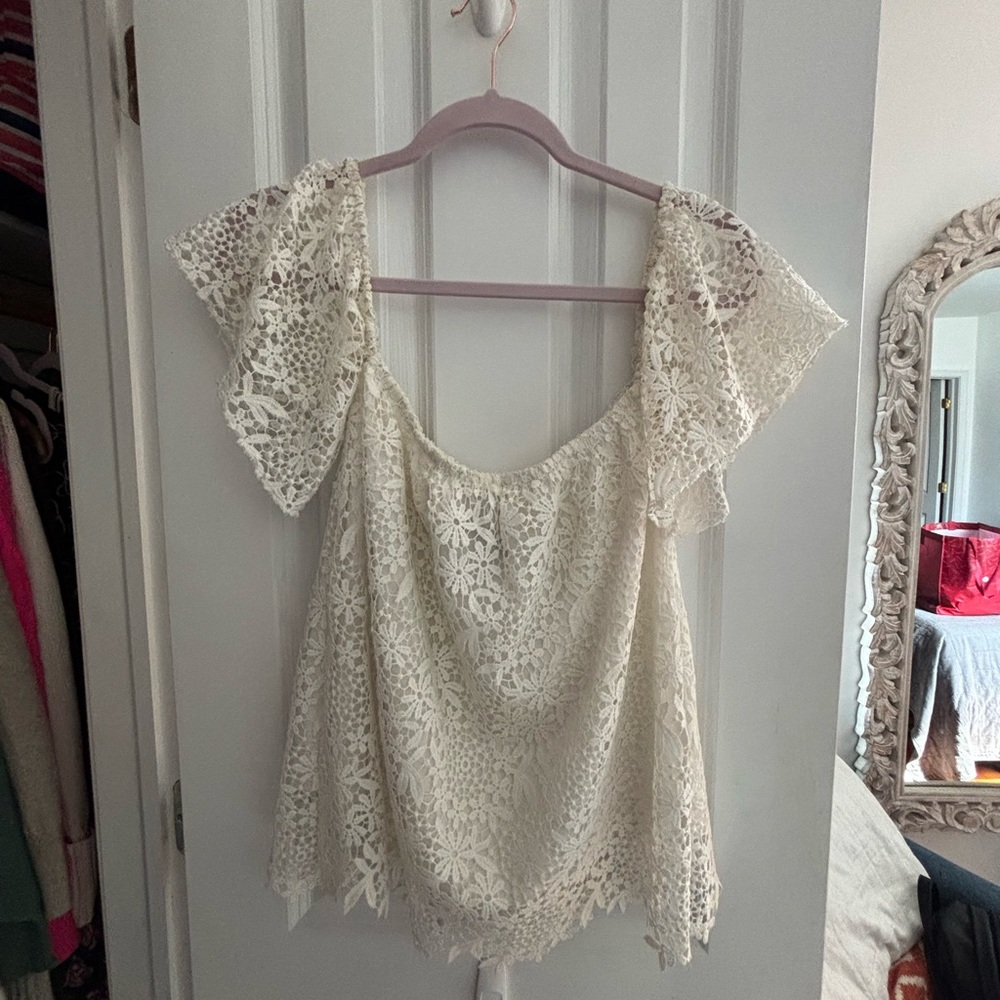 Elegant Lace Cream Top